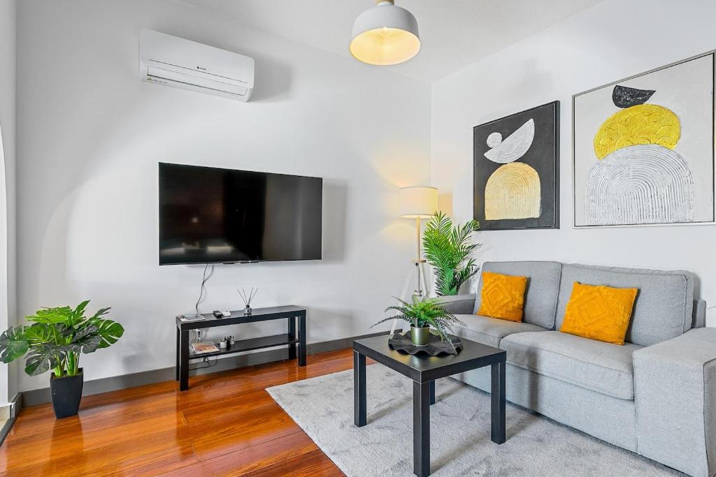 Orange Tree Studio sunny interior